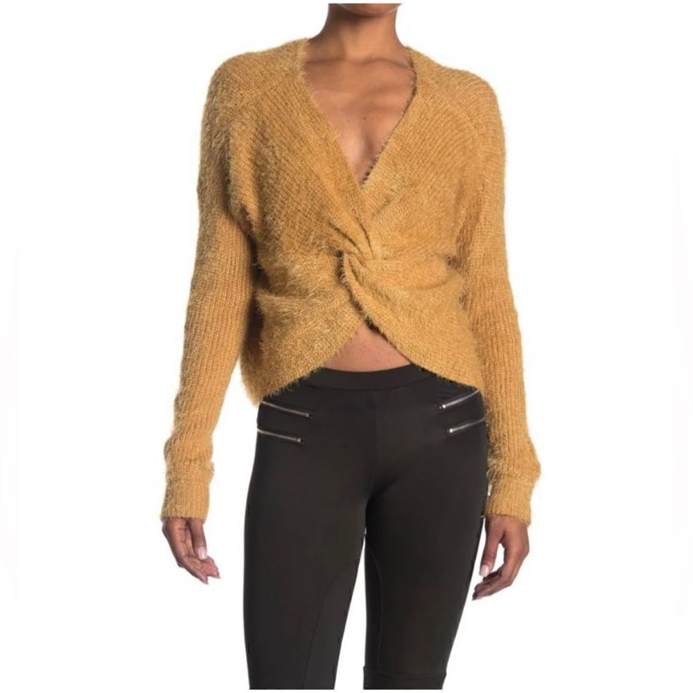 Dee Elly Tie Knot Sweater